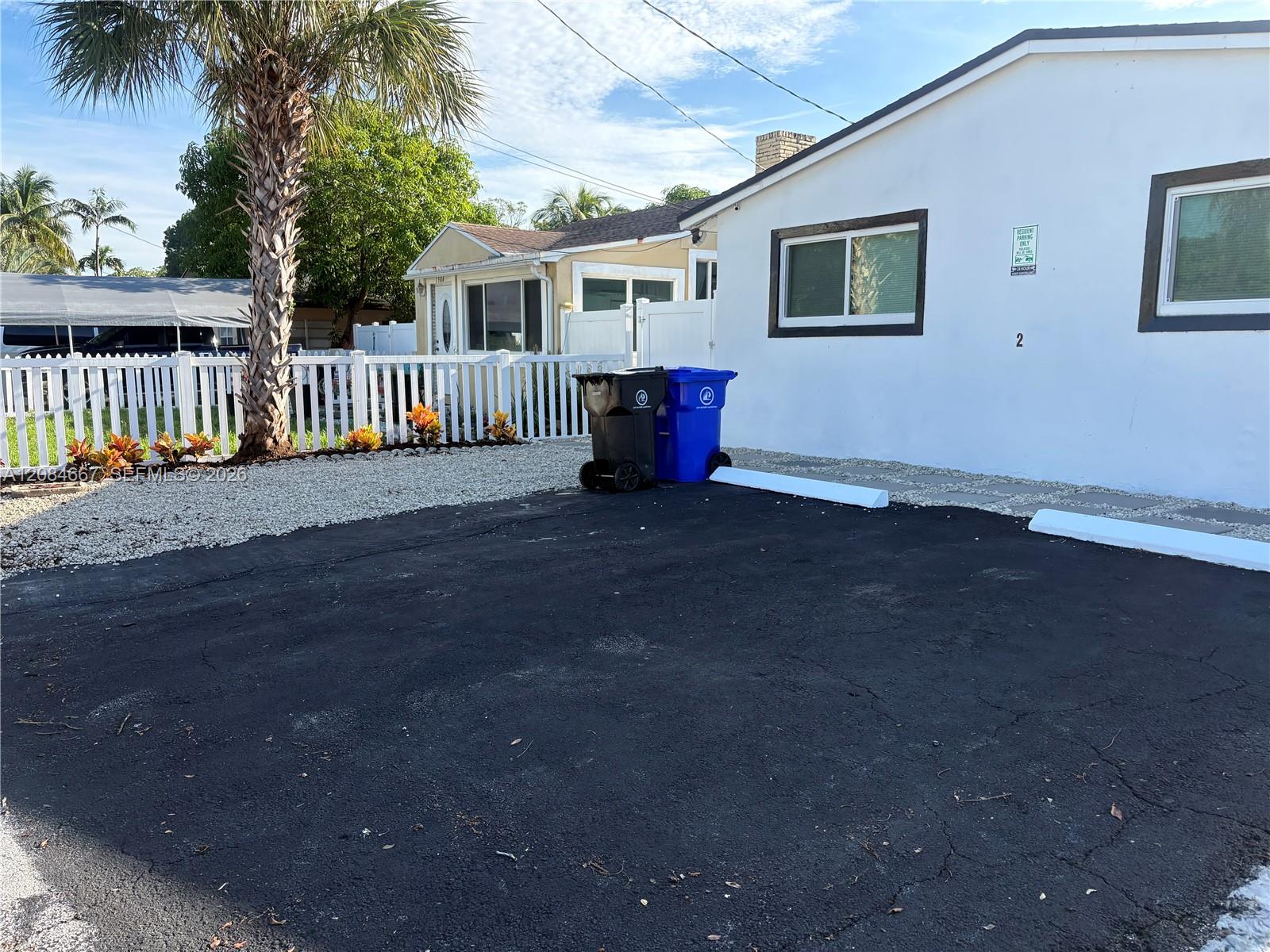 See details / 1382 sq. ft. $ 2026-09-07 0 Photo