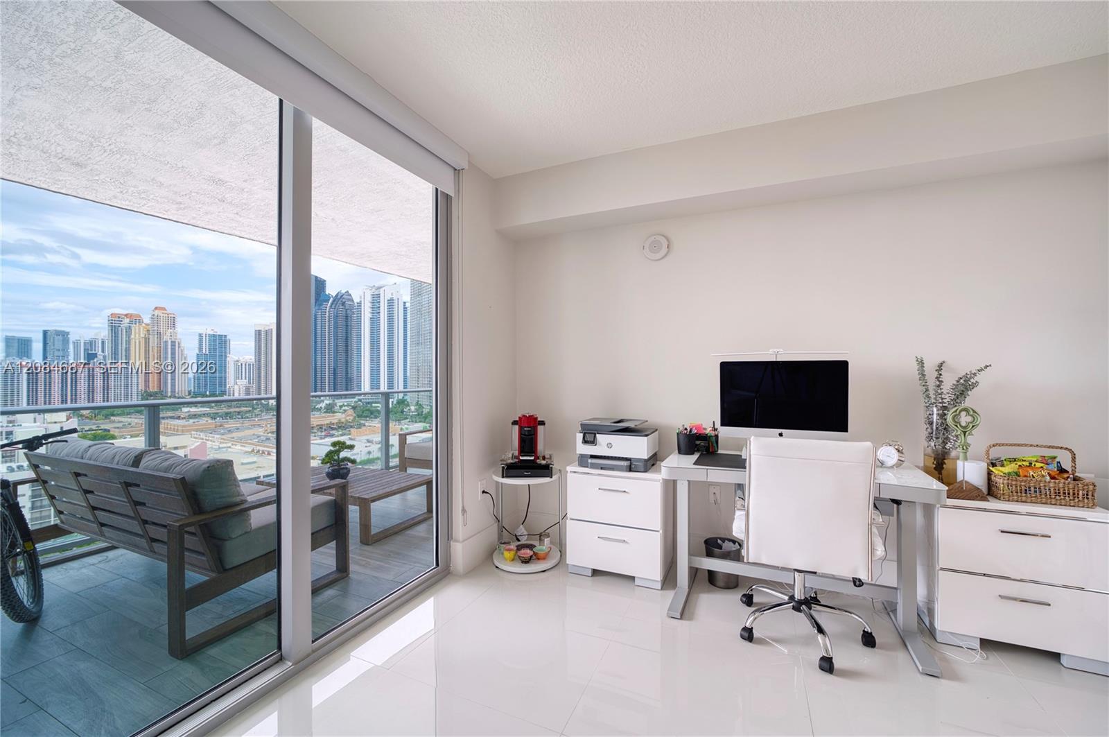 See details 4-1701 3 / 4 1892 sq. ft. $ 2026-09-07 0 Photo