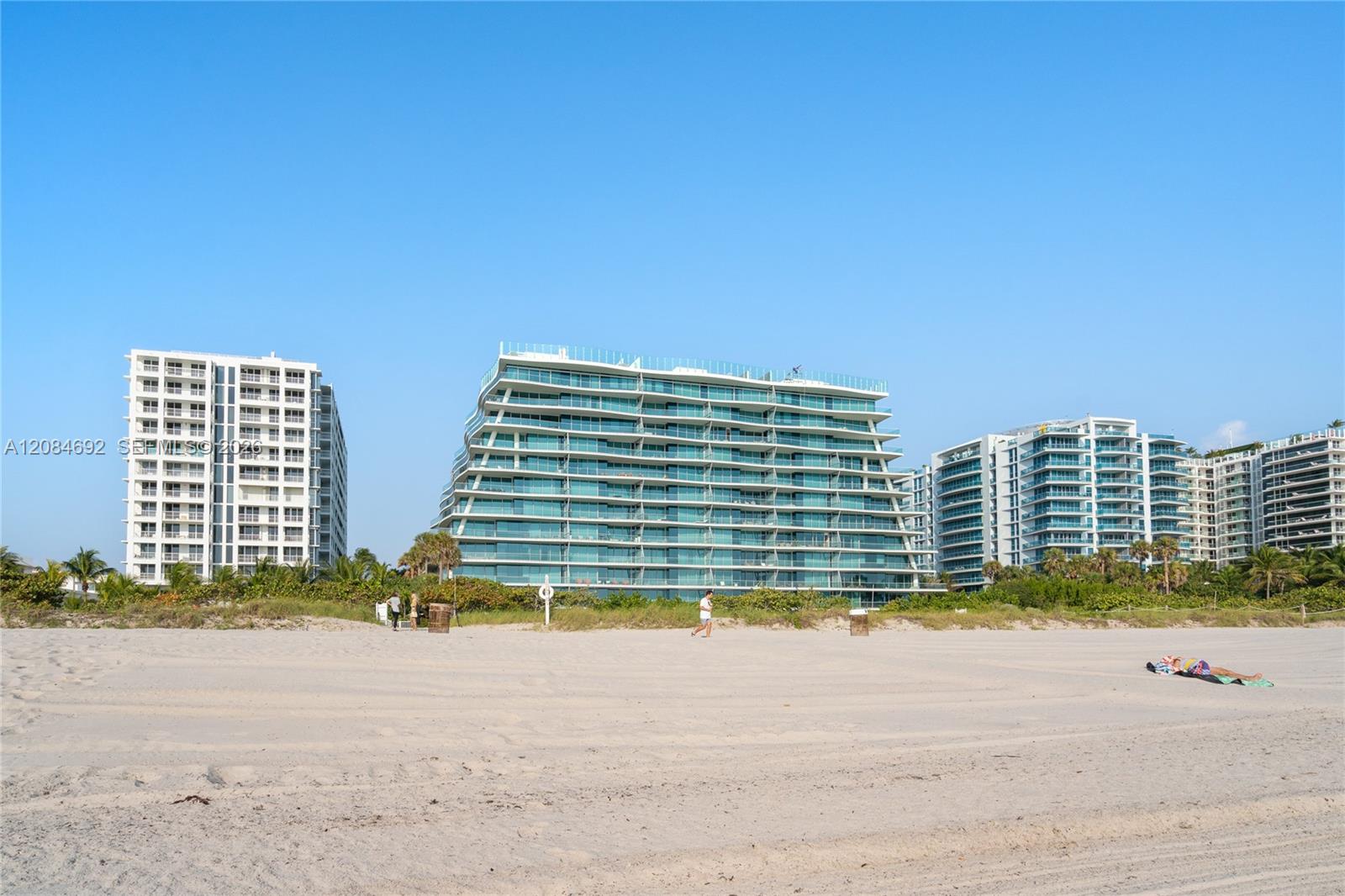 1004 3 / 5 3334 sq. ft. $ 2026-09-07 0 Photo