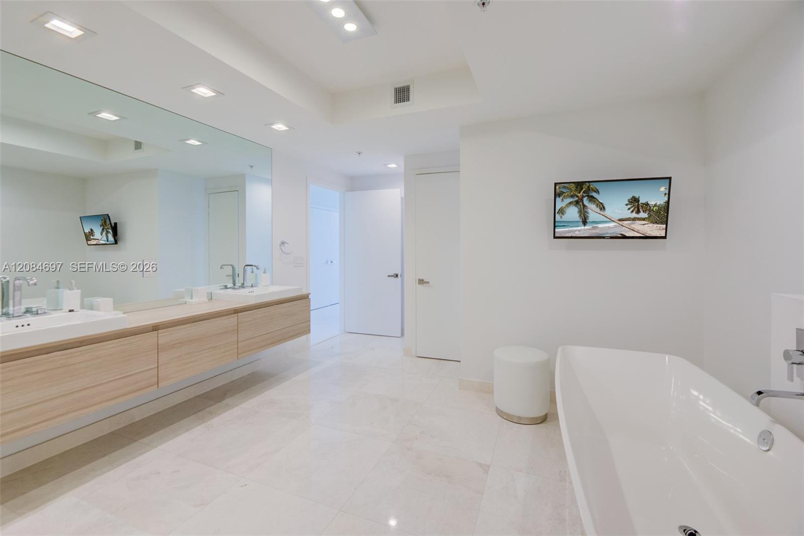 Photo 24 of Biscayne Blvd