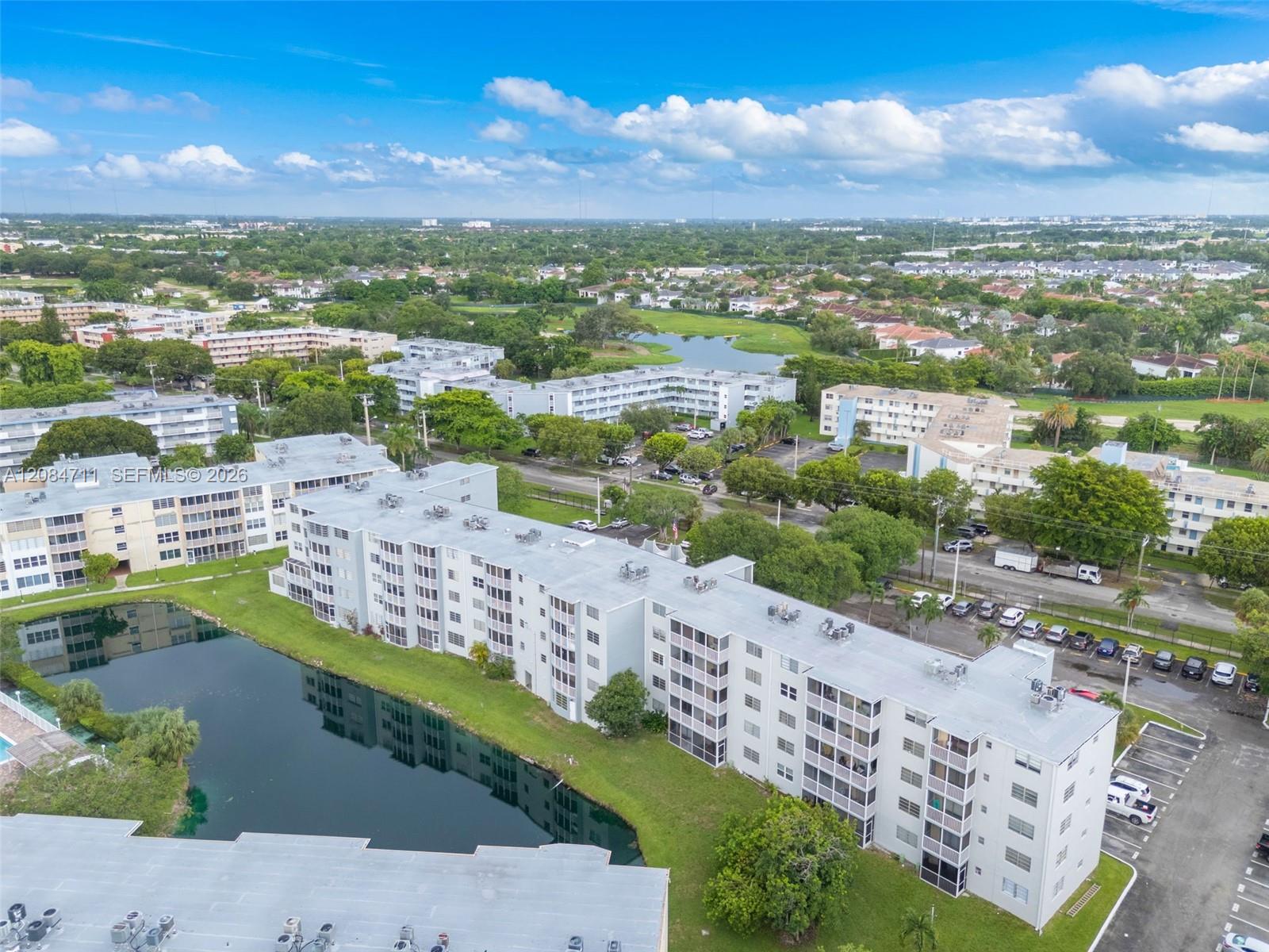 508 2 / 1 1036 sq. ft. $ 2026-09-07 0 Photo