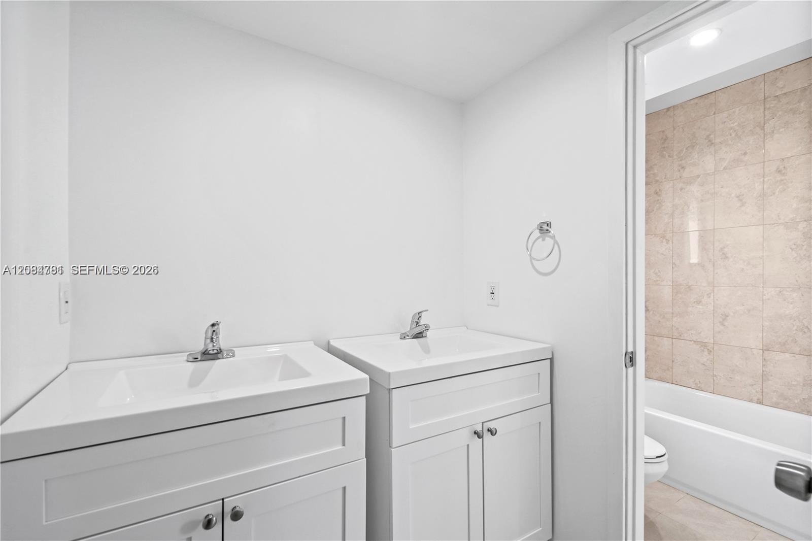 Ver detalles / 2880 sq. ft. $ 2026-09-07 0 foto