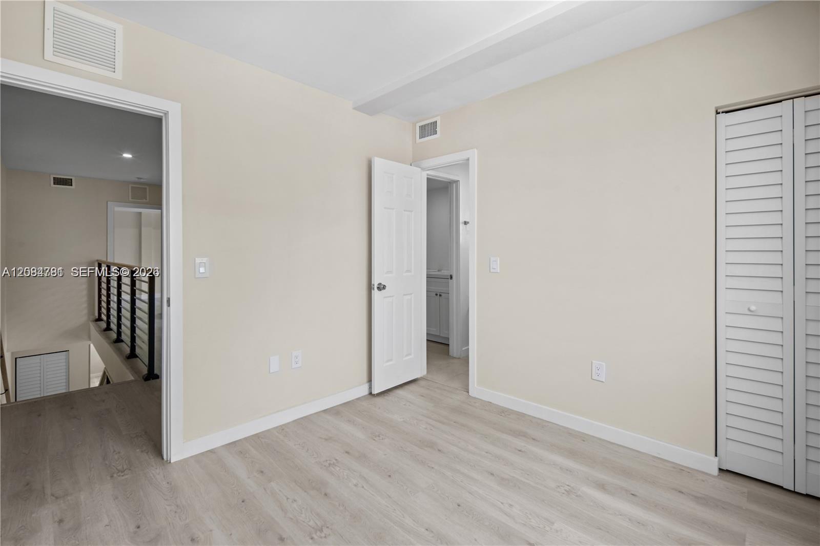 Ver detalles / 2880 sq. ft. $ 2026-09-07 0 foto