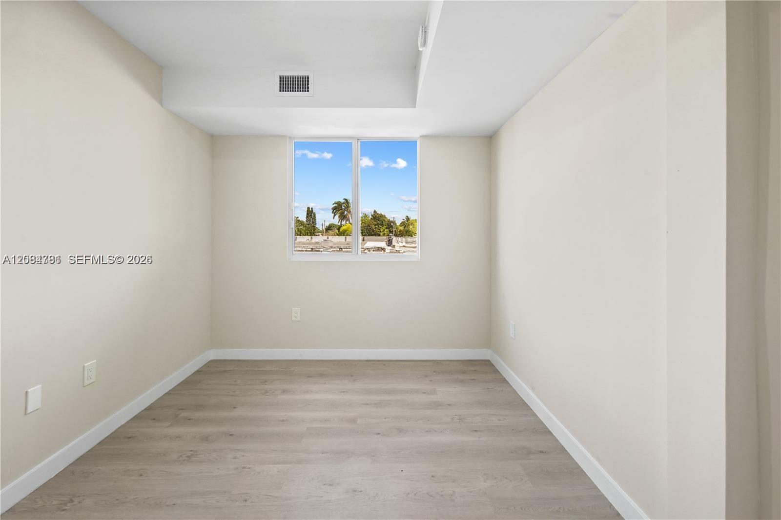 Ver detalles / 2880 sq. ft. $ 2026-09-07 0 foto