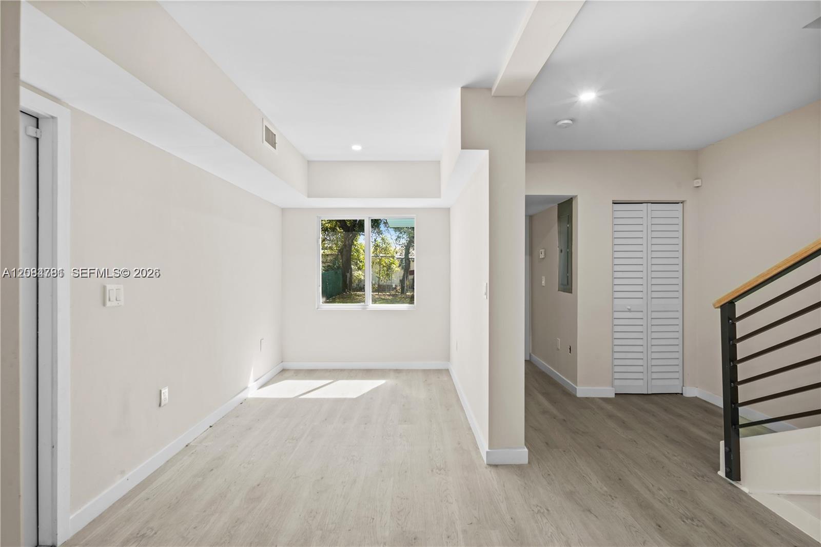 Ver detalles / 2880 sq. ft. $ 2026-09-07 0 foto