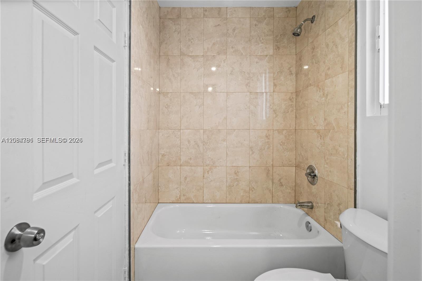 Ver detalles / 2880 sq. ft. $ 2026-09-07 0 foto