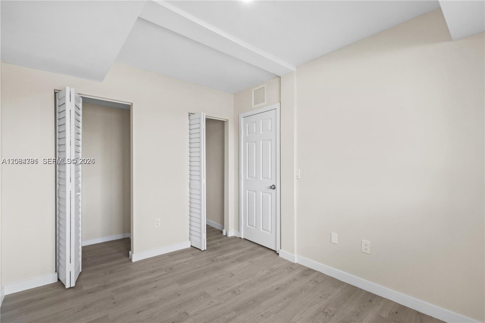 Ver detalles / 2880 sq. ft. $ 2026-09-07 0 foto