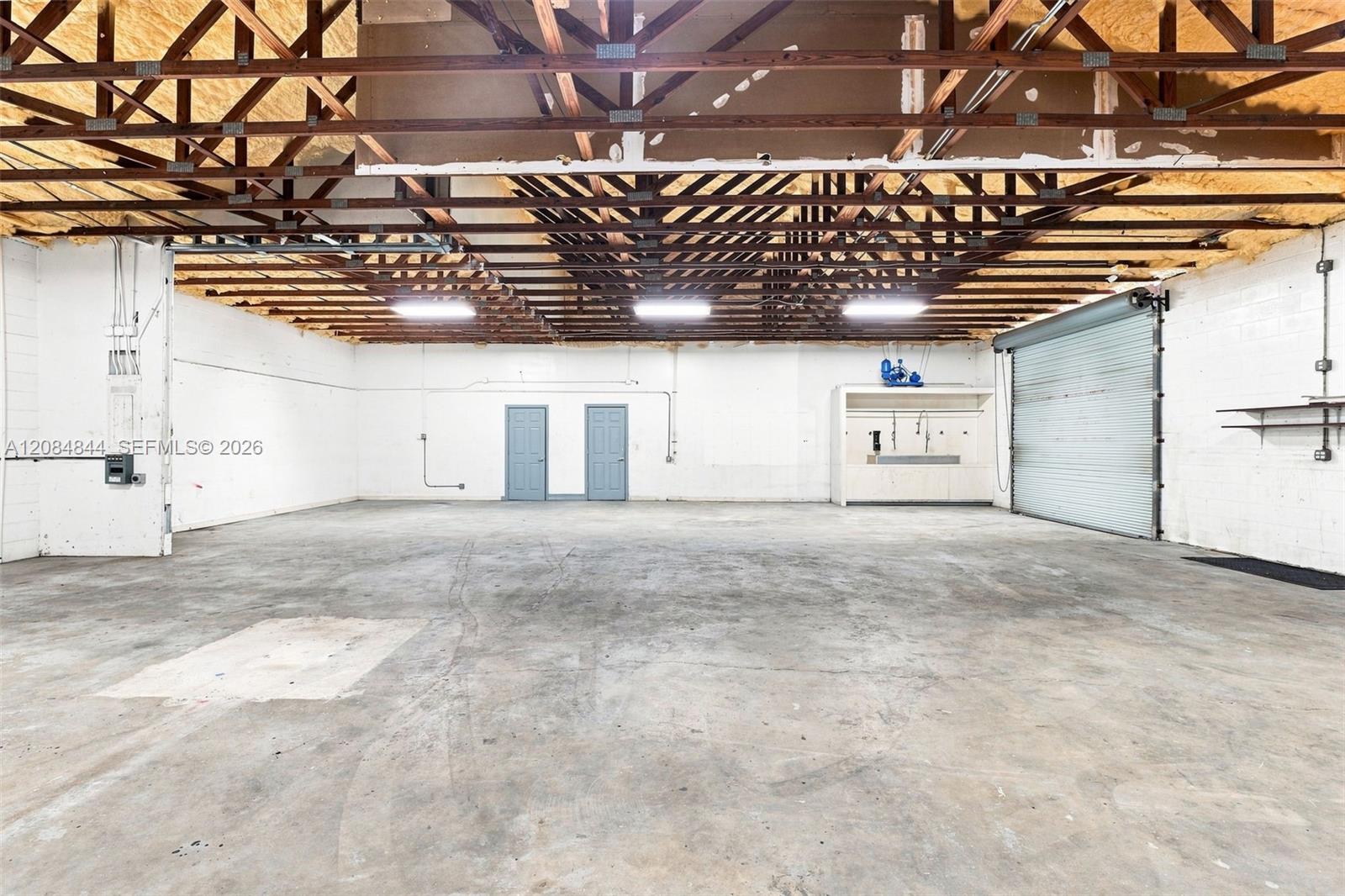   /   sq. ft. $ 2026-09-11 0 Photo