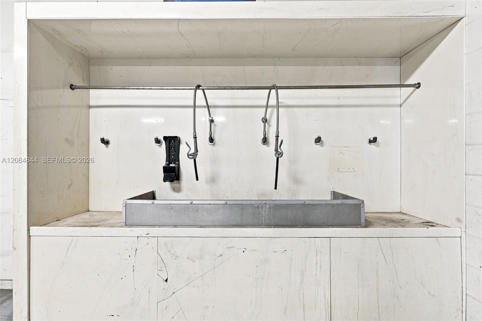   /   sq. ft. $ 2026-09-11 0 Photo