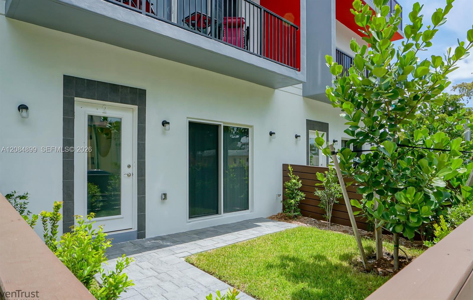 Ver detalles / sq. ft. $ 2026-09-08 0 foto