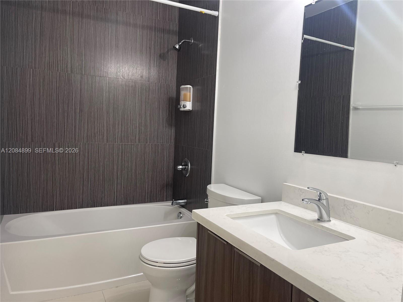 Ver detalles / sq. ft. $ 2026-09-08 0 foto