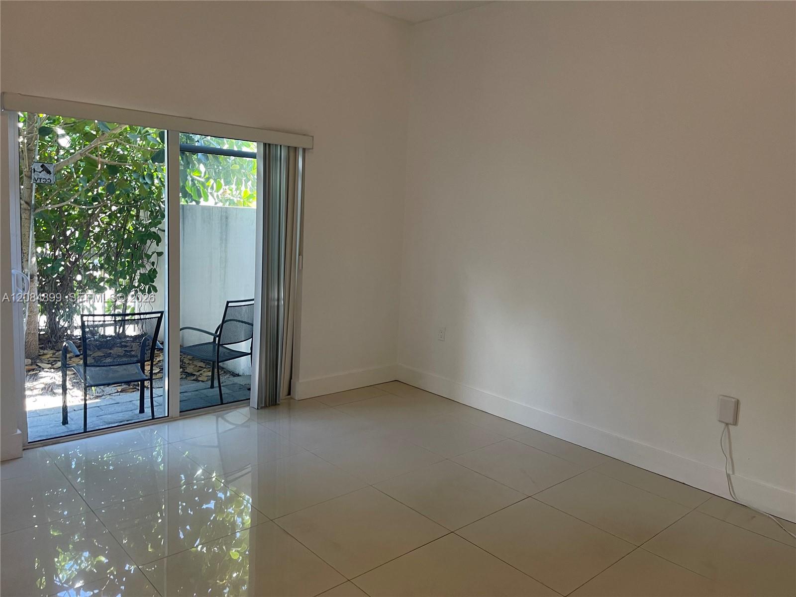Ver detalles / sq. ft. $ 2026-09-08 0 foto