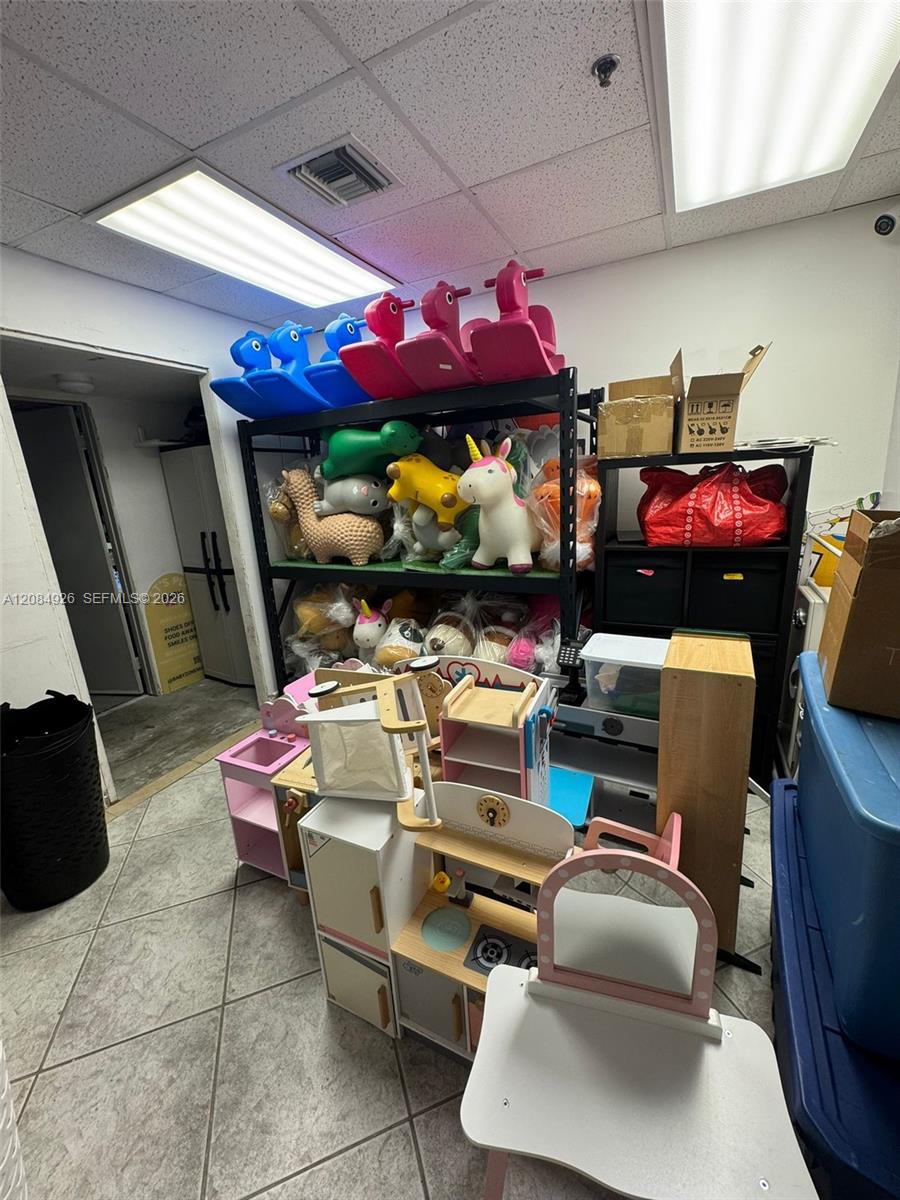 See details / sq. ft. $ 2026-09-08 0 Photo