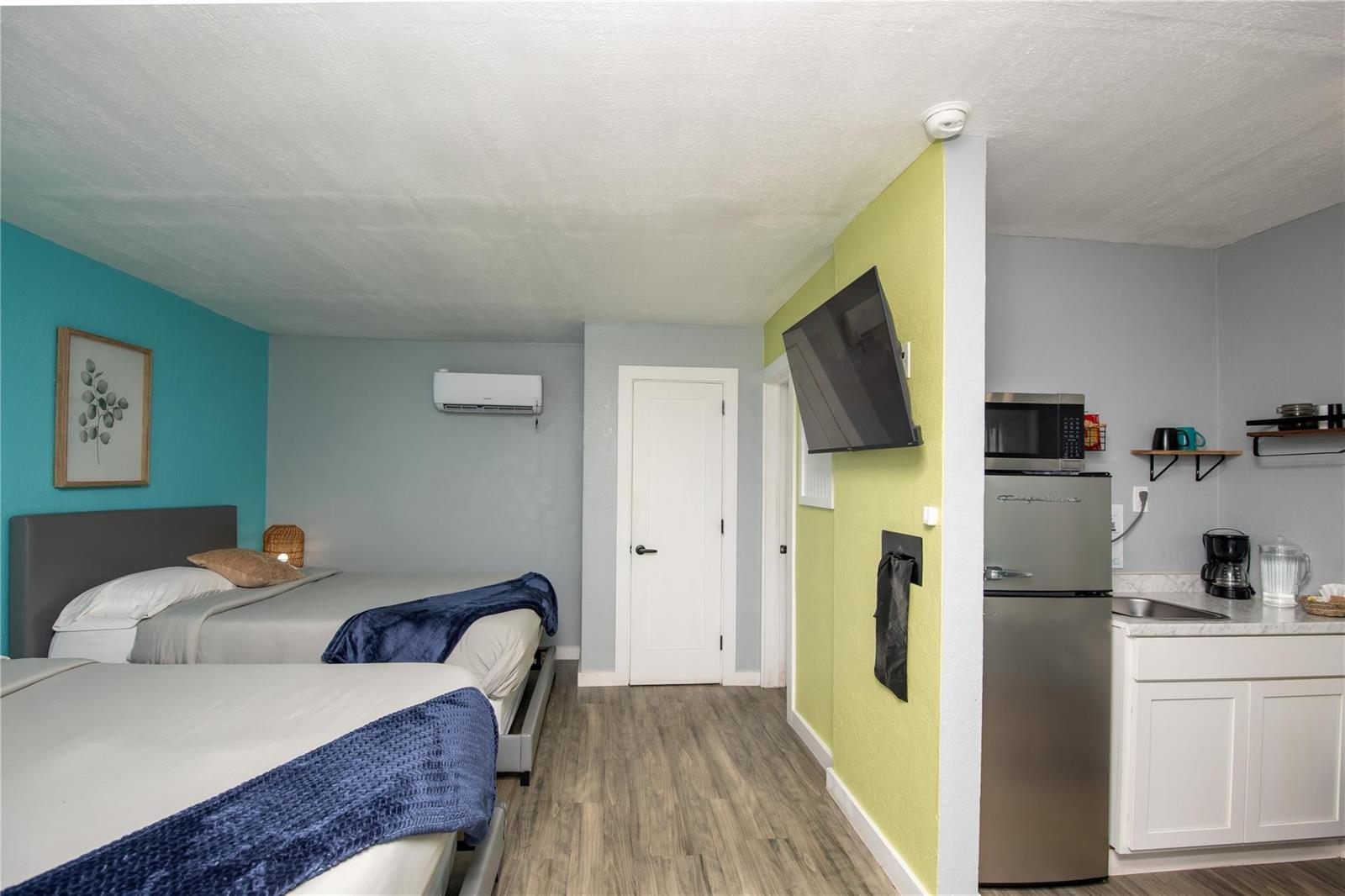   / 0  sq. ft. $ 2026-09-10 0 foto
