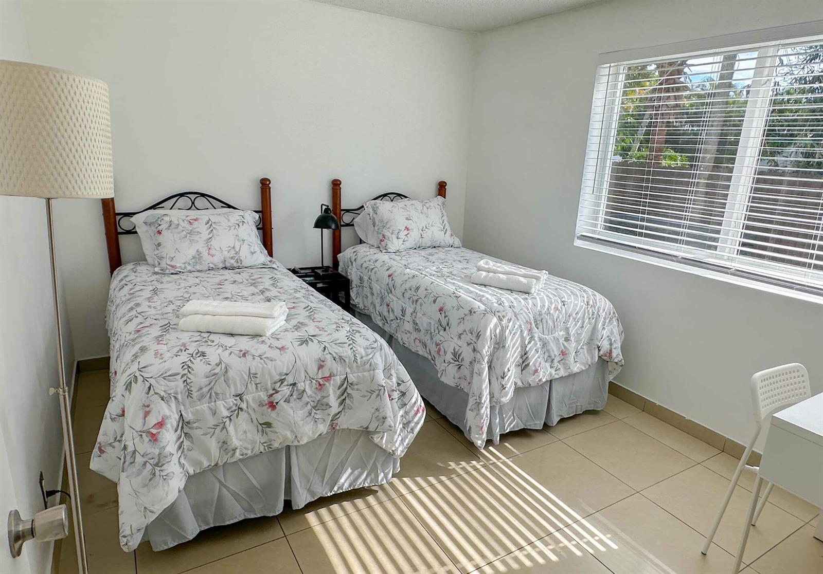 A - B  / 0 1625 sq. ft. $ 2026-09-29 0 foto