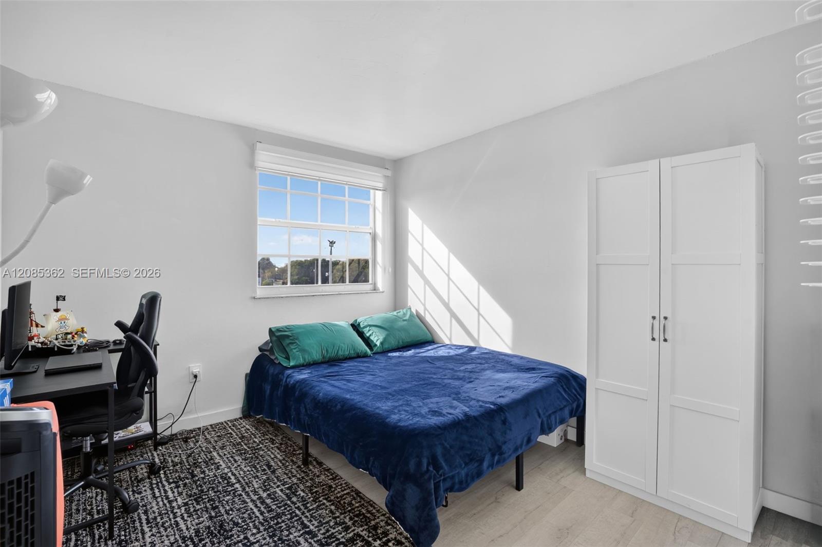 G303 2 / 2 1067 sq. ft. $ 2026-09-08 0 foto