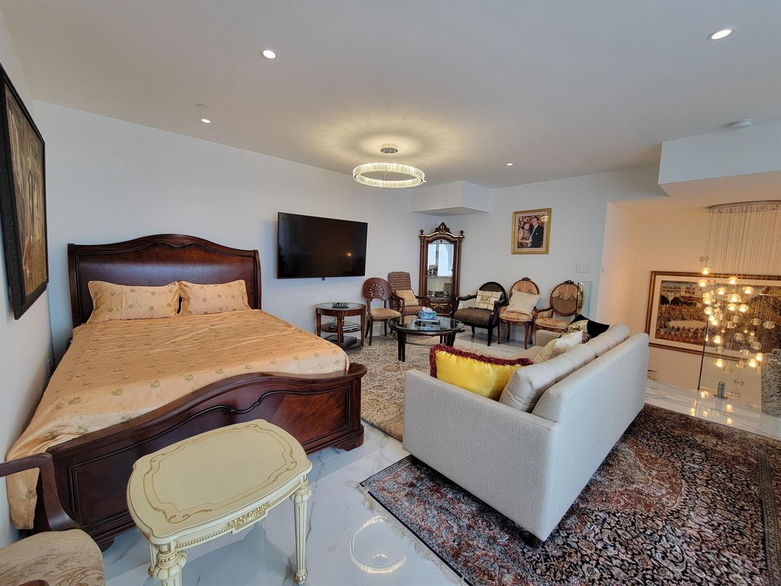 5111 3 / 4 2566 sq. ft. $ 2026-09-10 0 Photo