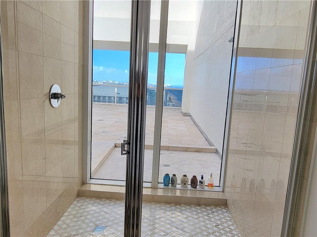 5111 3 / 4 2566 sq. ft. $ 2026-09-10 0 Photo