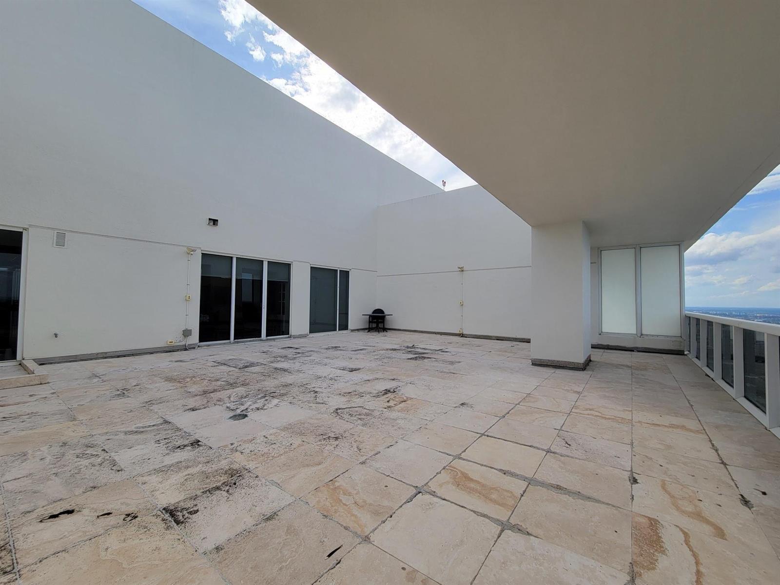 5111 3 / 4 2566 sq. ft. $ 2026-09-10 0 Photo