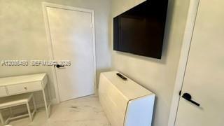 See details 5001 3 / 3 2065 sq. ft. $ 2026-09-08 0 Photo
