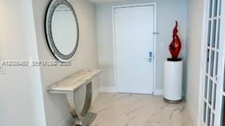 See details 5001 3 / 3 2065 sq. ft. $ 2026-09-08 0 Photo