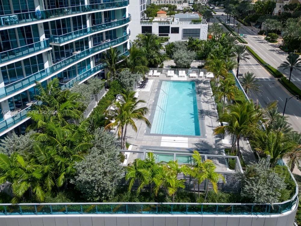See details 1003 2 / 3 1361 sq. ft. $ 2026-09-09 0 Photo