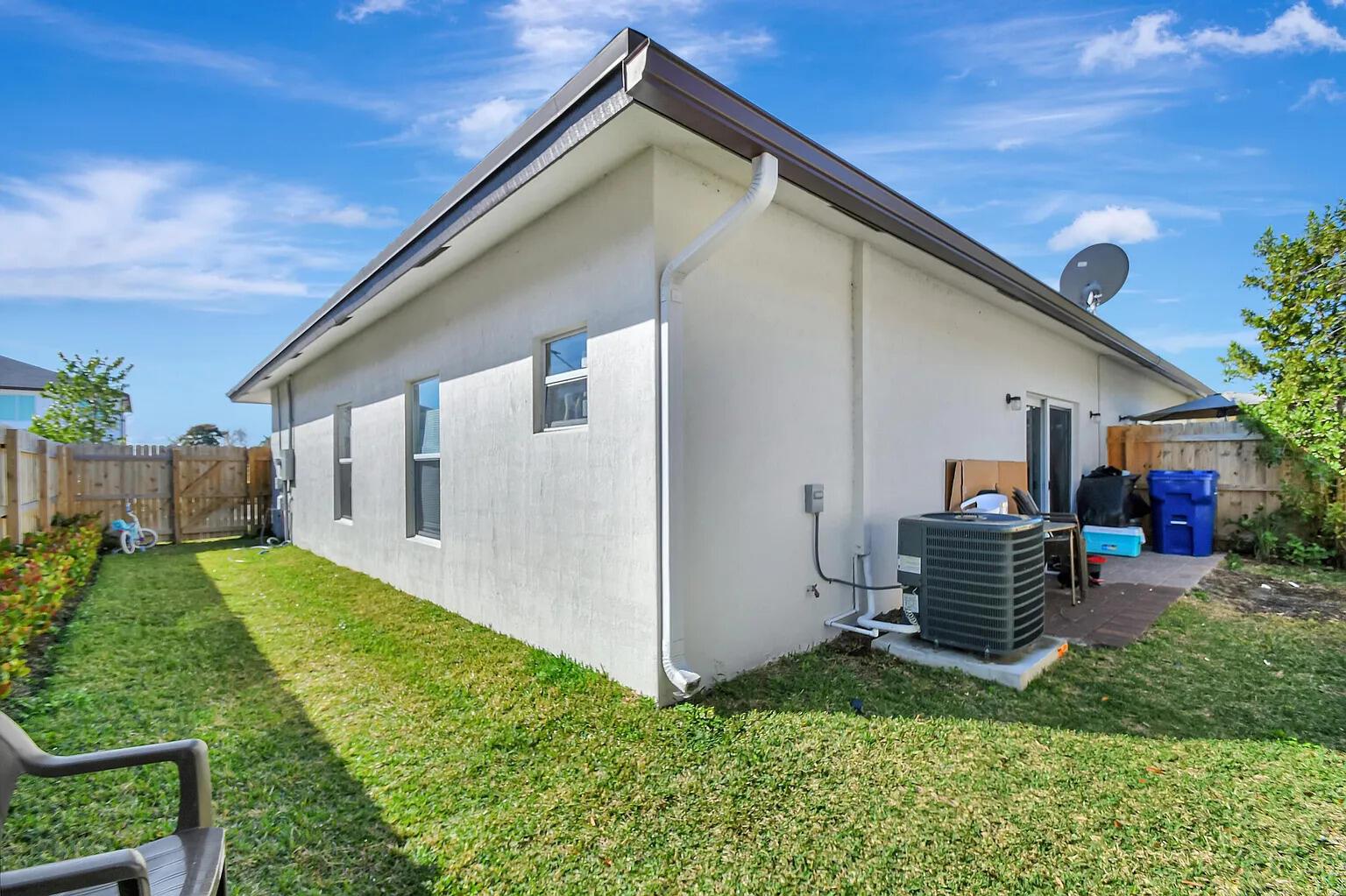   / 0 2360 sq. ft. $ 2026-09-10 0 foto