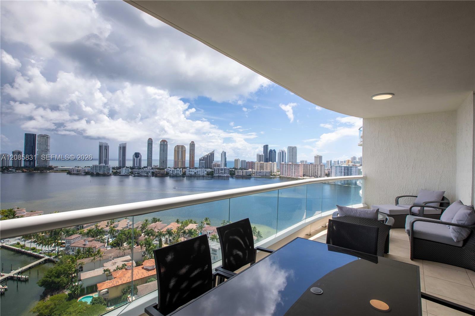 See details 2602 3 / 4 2840 sq. ft. $ 2026-09-09 0 Photo