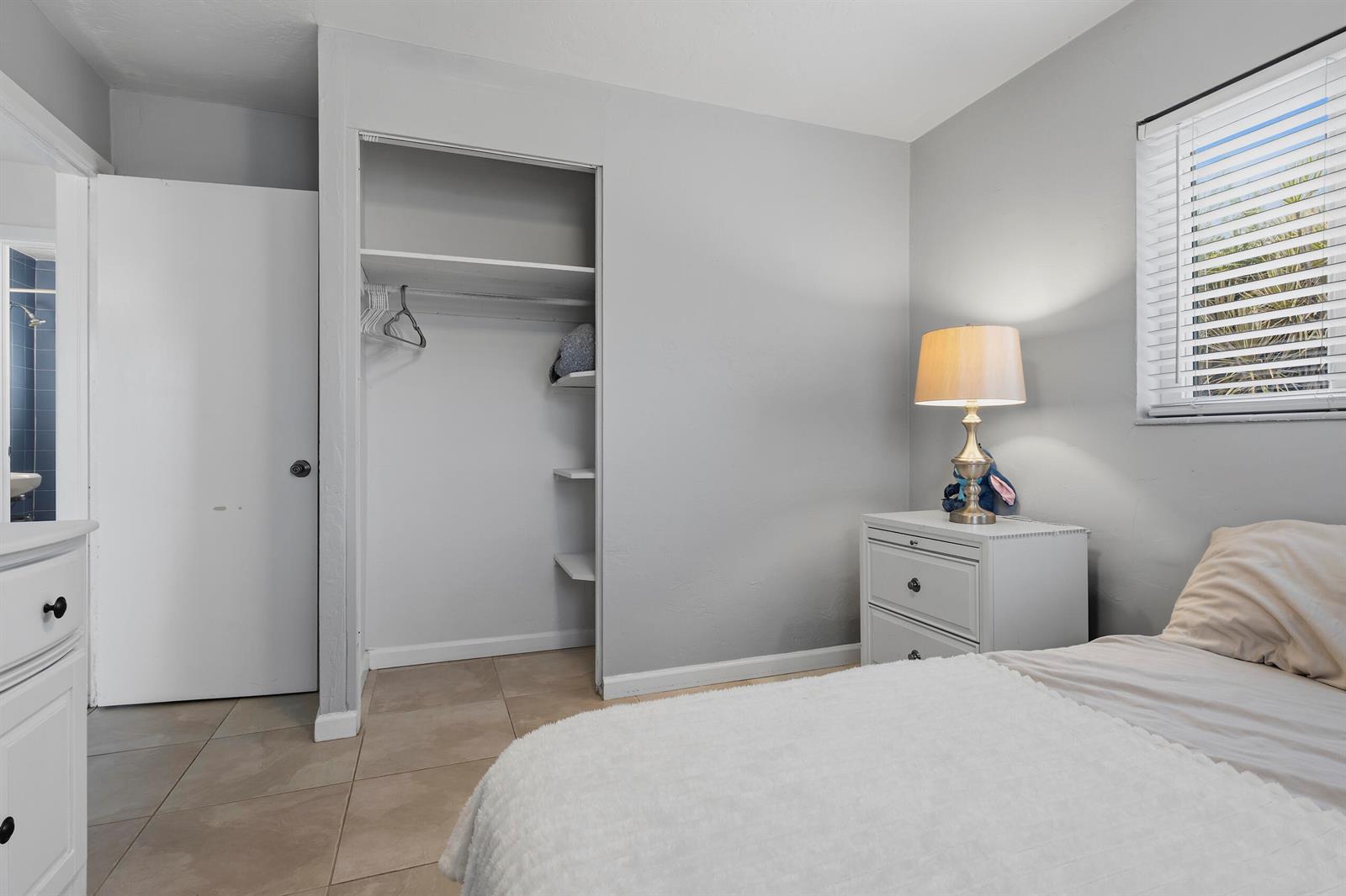 Ver detalles 3180 3 / 2 784 sq. ft. $ 2026-09-10 0 foto