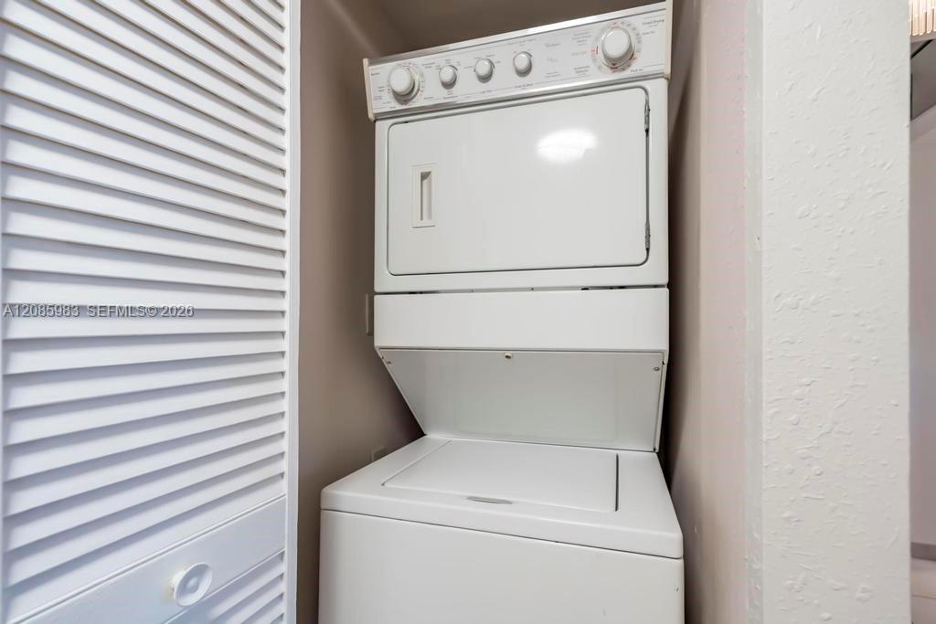 IN UNIT LAUNDRY