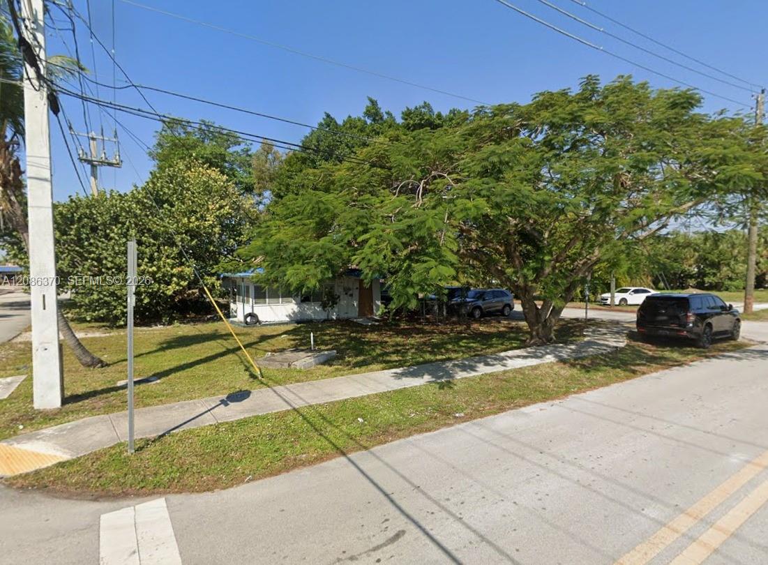 See details / sq. ft. $ 2026-09-09 0 Photo