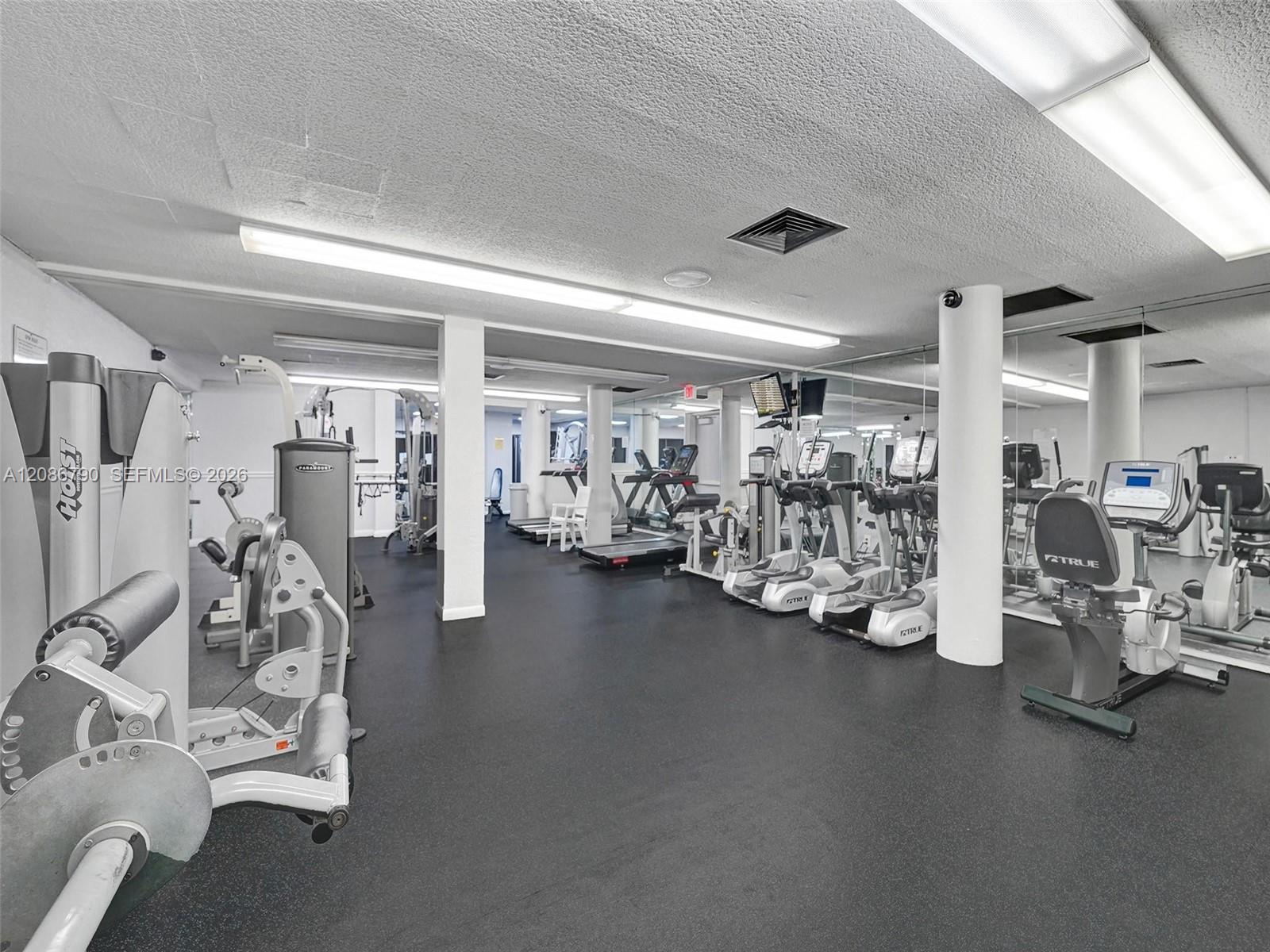See details LE 3 / 3 1780 sq. ft. $ 2026-09-10 0 Photo