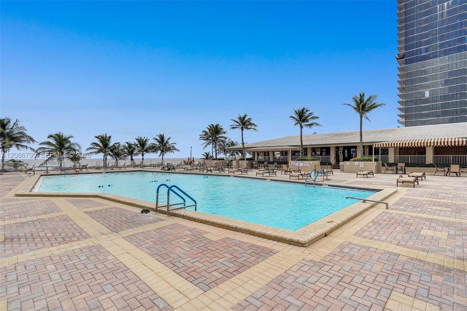 See details LE 3 / 3 1780 sq. ft. $ 2026-09-10 0 Photo
