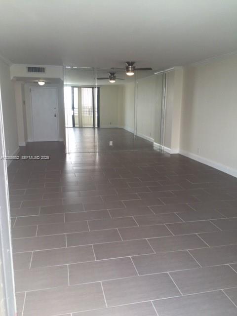 Photo 4 of Parkview Dr