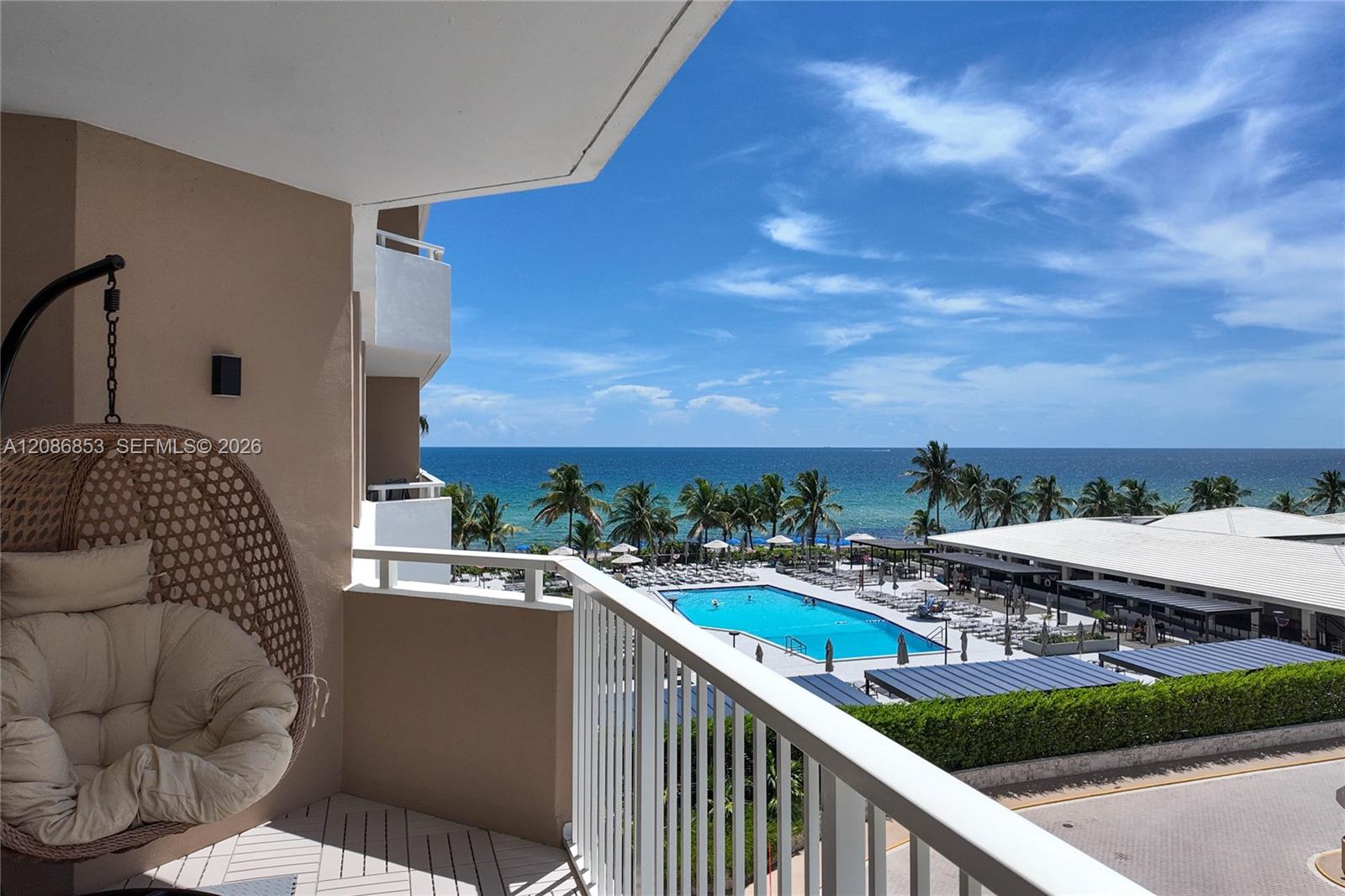 See details 4A 1 / 2 870 sq. ft. $ 2026-09-10 0 Photo