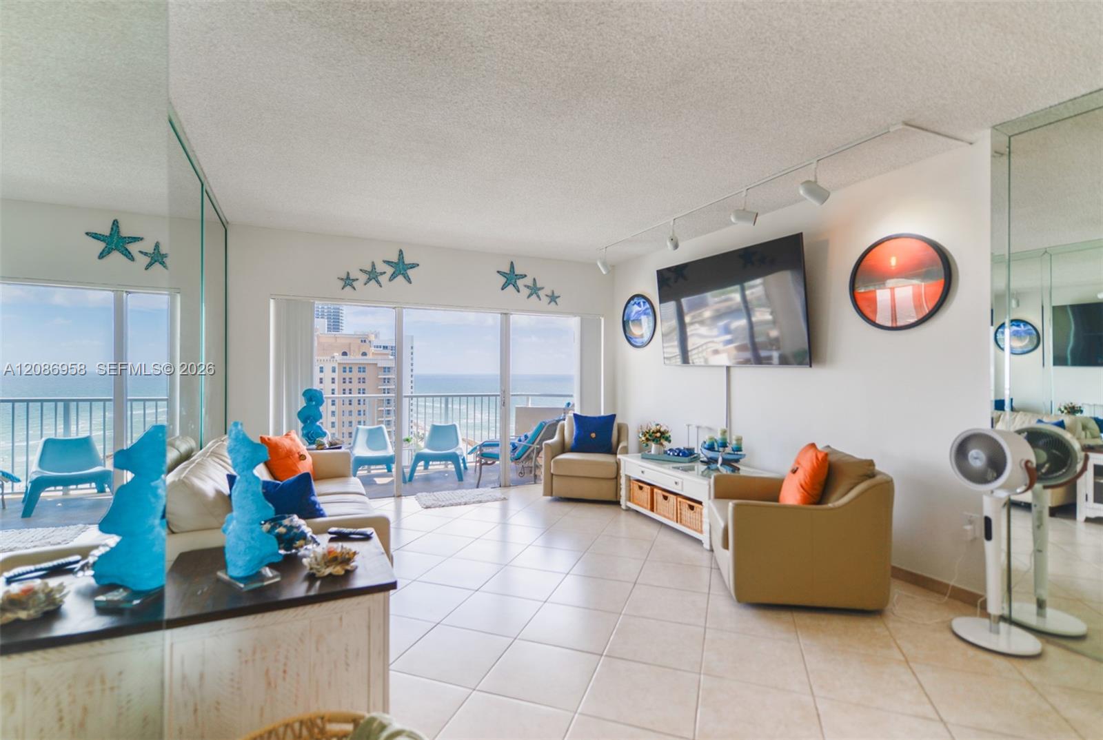 See details 18B 1 / 2 870 sq. ft. $ 2026-09-10 0 Photo