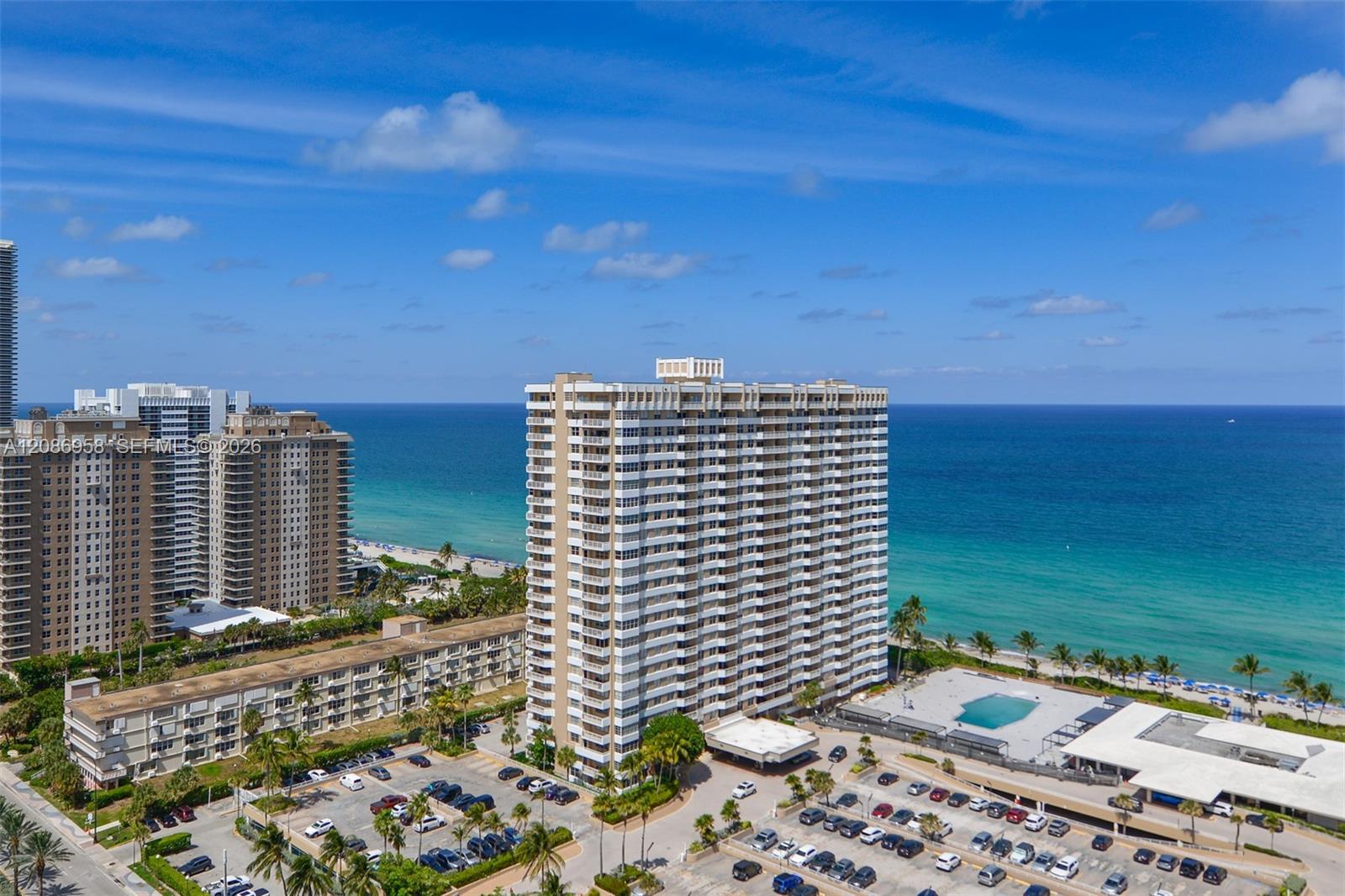 See details 18B 1 / 2 870 sq. ft. $ 2026-09-10 0 Photo