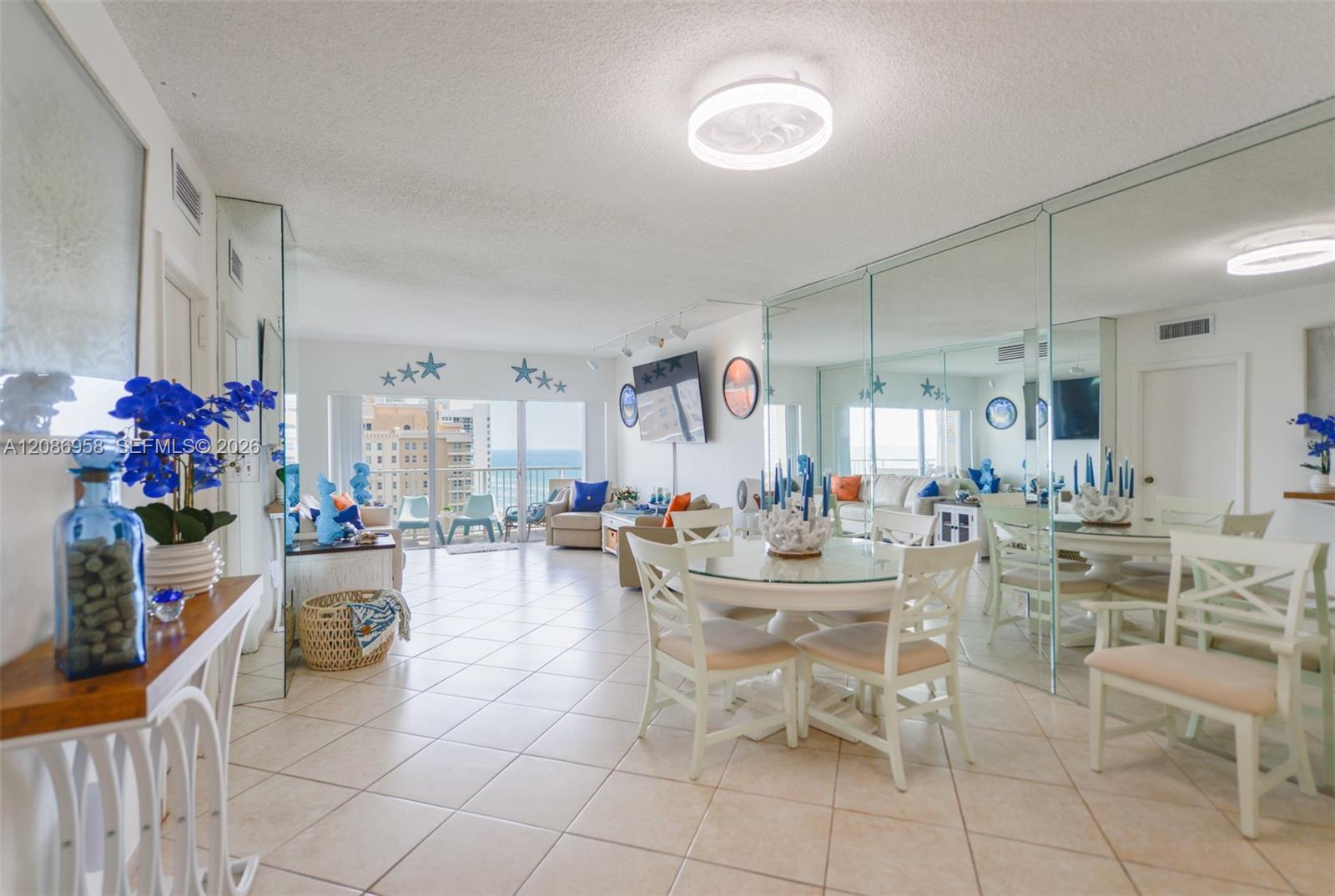 See details 18B 1 / 2 870 sq. ft. $ 2026-09-10 0 Photo