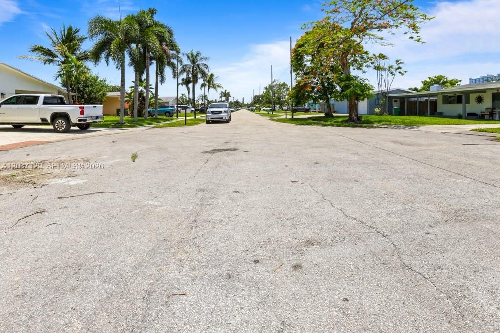 See details / sq. ft. $ 2026-09-10 0 Photo