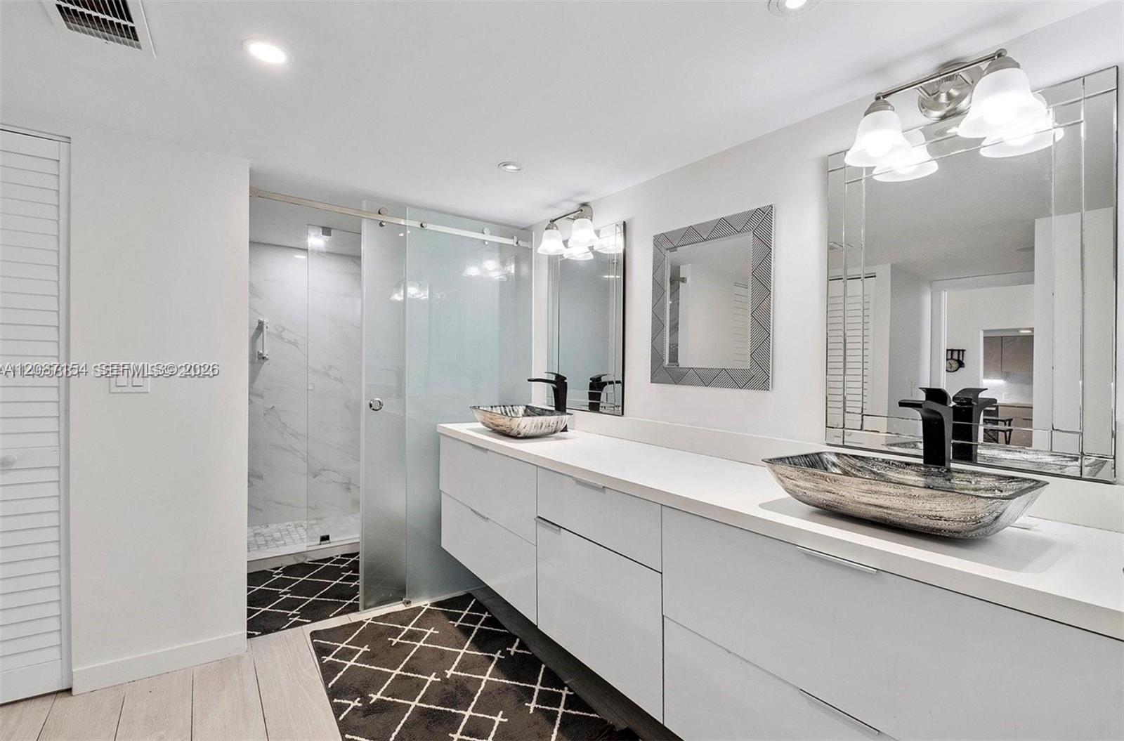 PH31 2 / 2 1357 sq. ft. $ 2026-09-10 0 Photo