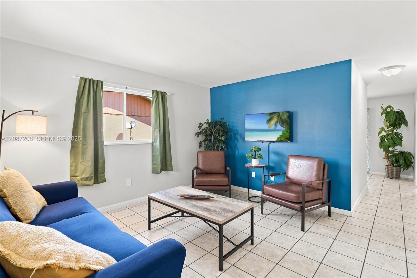  /   sq. ft. $ 2026-09-10 0 foto