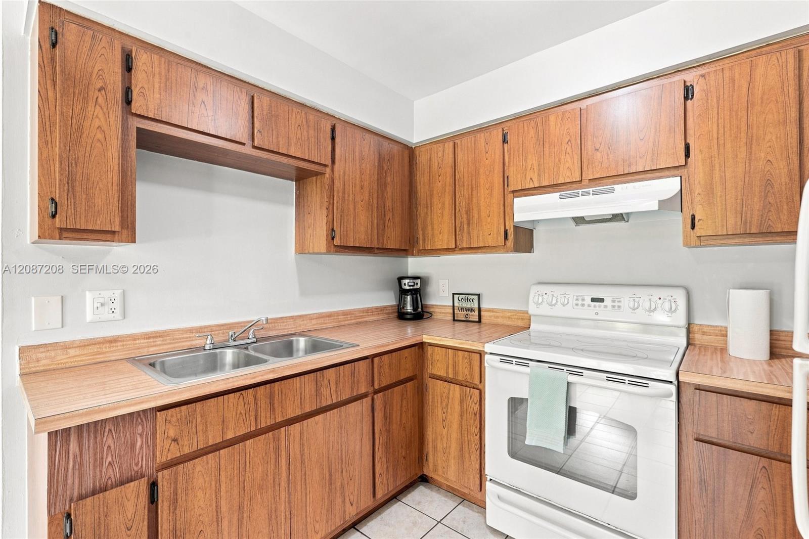   /   sq. ft. $ 2026-09-10 0 foto