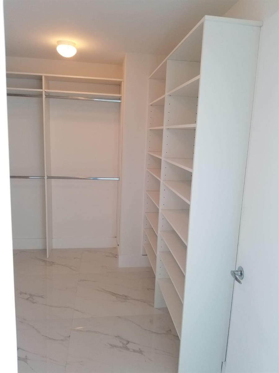 Walk In Closet