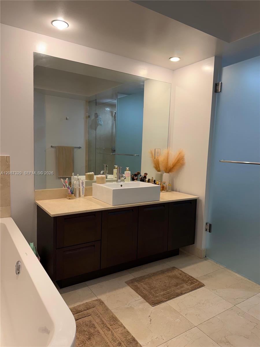 Photo 23 of SUNNY ISLES BLVD