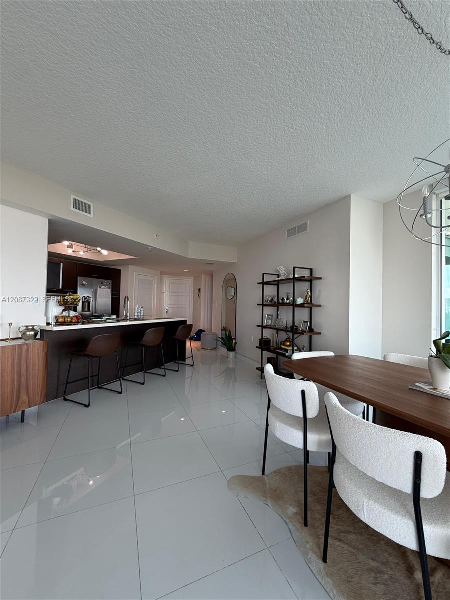 Photo 6 of SUNNY ISLES BLVD