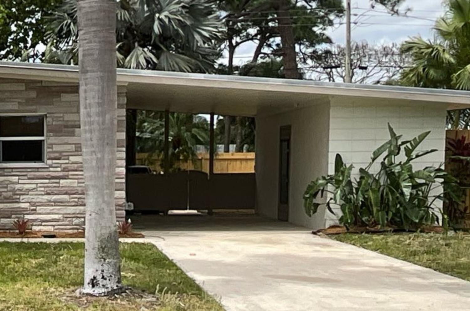 See details 406 2 / 1 1110 sq. ft. $ 2026-09-20 0 Photo