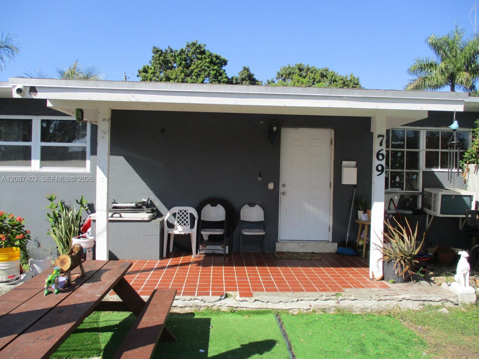   /  1500 sq. ft. $ 2026-09-11 0 foto
