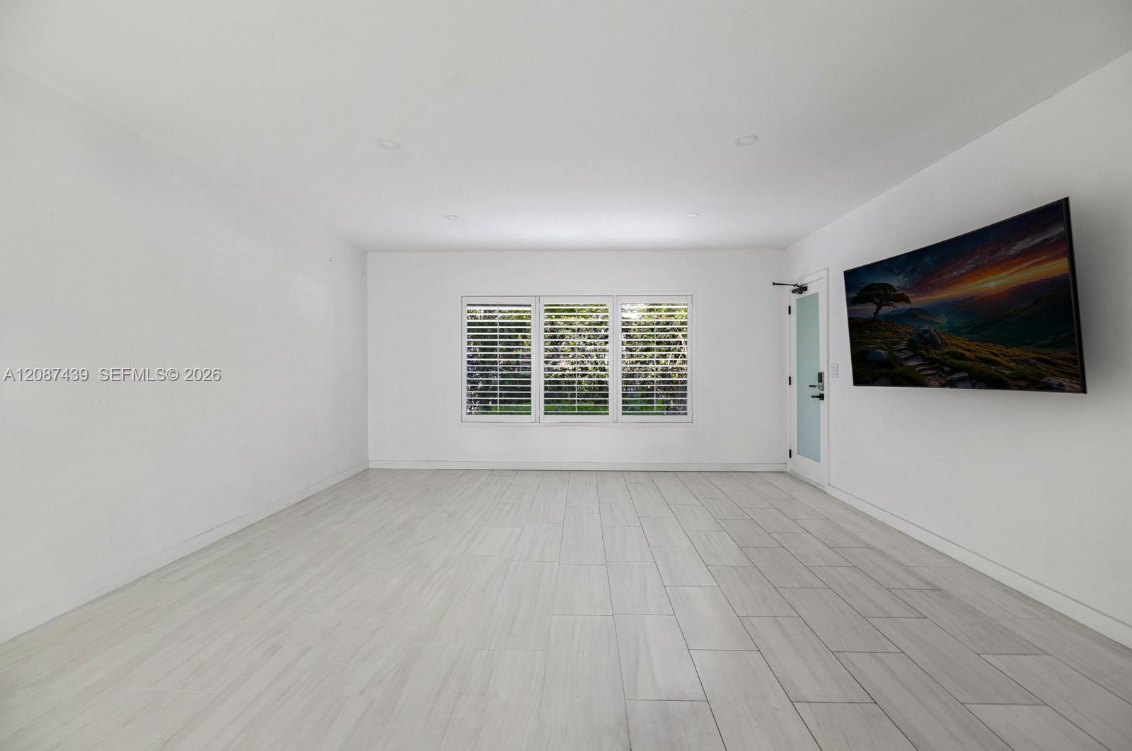 Ver detalles / sq. ft. $ 2026-09-11 0 foto