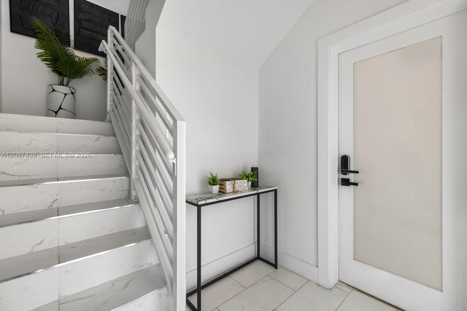 Ver detalles / sq. ft. $ 2026-09-11 0 foto