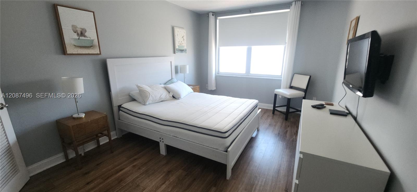 15M 1 / 2 870 sq. ft. $ 2026-09-11 0 foto